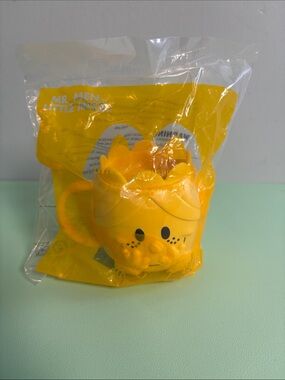 McDonald’s Happy Meal Little Miss Sunshine Cup Toy, Yellow Cup Kids Toy